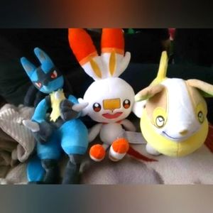 Pokemon Plush Bundle